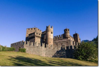 CASTELLO DI FENIS